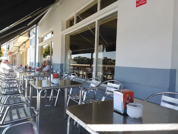 Avenida - Restaurante en Ares