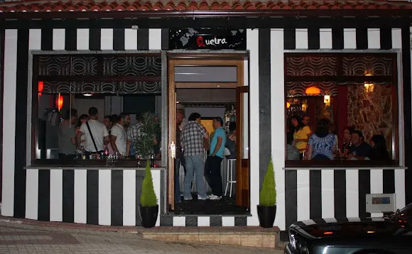 BAR QUEIRA - Cerdido
