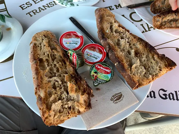 Cafetería Panadería La Cortesa - Neda