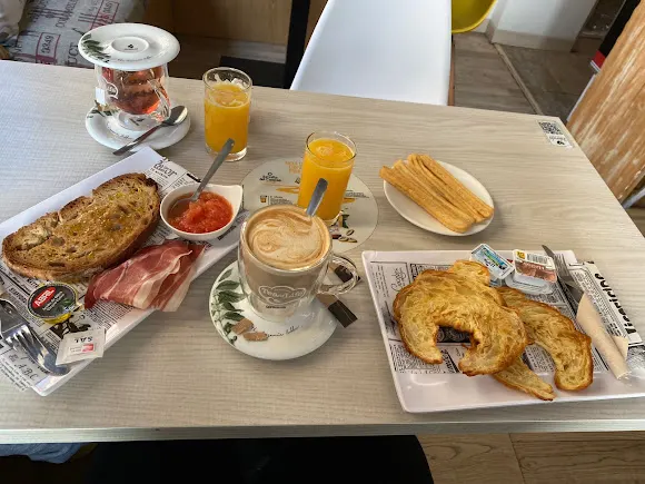 MERAKI coffee&bar - Narón
