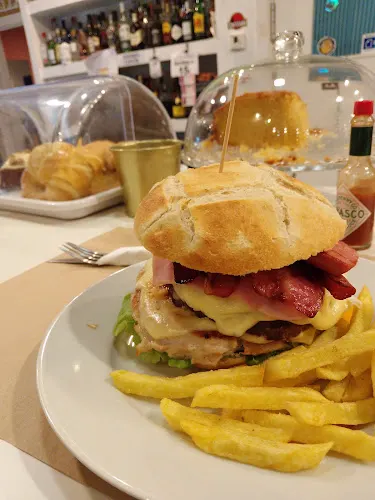 Cafe Raw Salburua - Vitoria-Gasteiz