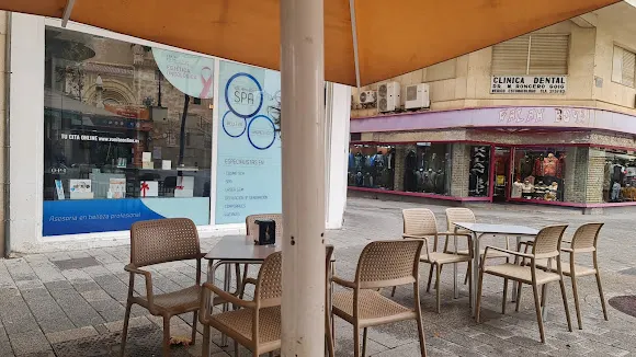 Cafetería TOPAZ.