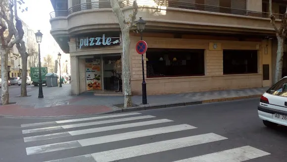 Café-Bar Puzzle