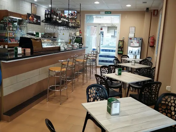 Cafetería Bar Félix - Almansa