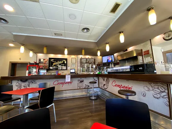 Cafetería Bar El Cid.