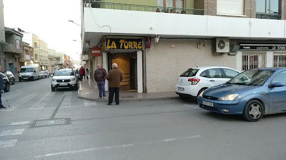 Cafetería LA TORRE.