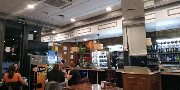 CAFETERÍA CELIANH.