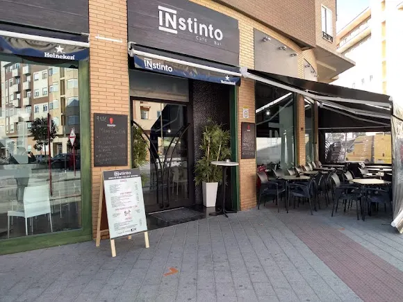 INstinto Café-Bar.