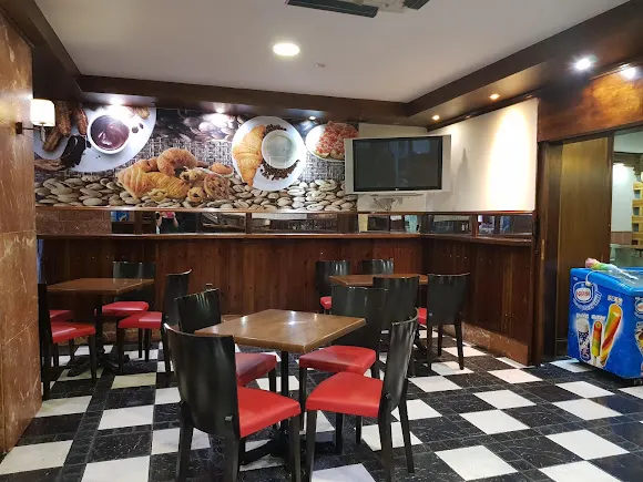 CHURRERÍA-RESTAURANTE Los Mora.