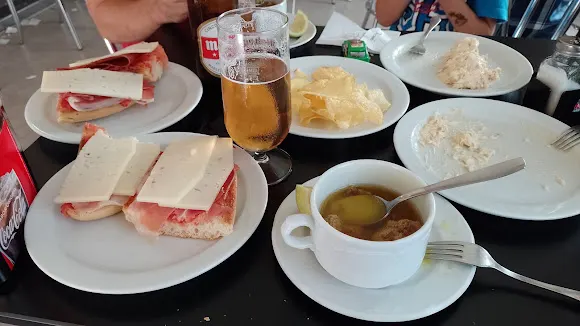 Cafetería Fina - Cox