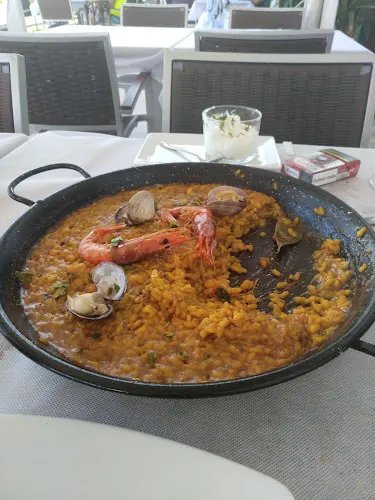Cafeteria Sagoni Carboneras Almeria - Cafetería en Carboneras