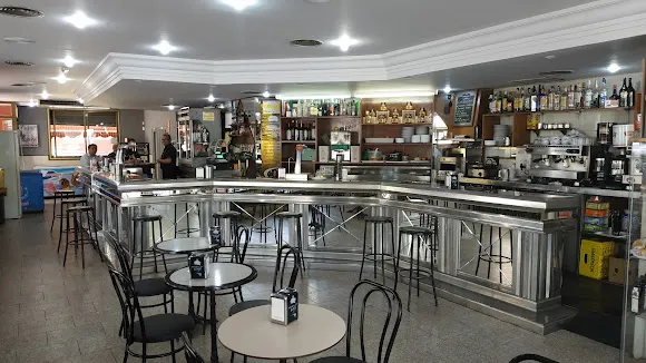 Lubrin Cafetería Cervecería