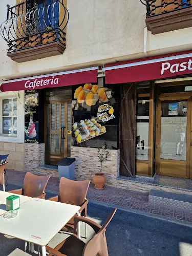 Cafetería Ginés Y María - Velez-Blanco