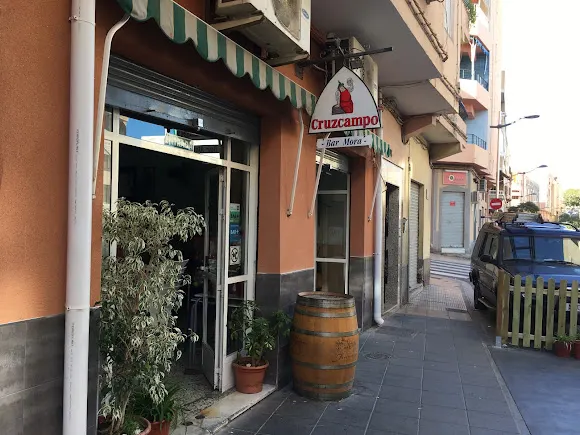 Café Bar Mora
