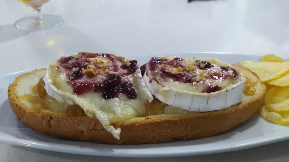 Cafeteria Jamoneria Donde Siempre