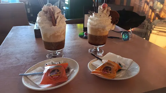 Clasico & Moderno