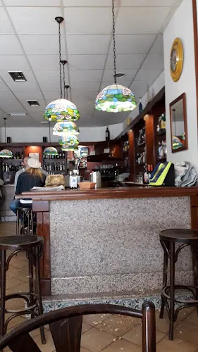 Café Bar Central