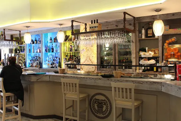 Cafetería Restaurante Ágora - Gijón