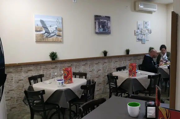 Fénix Cafetería Bar. Comer Comida Casera - Cangas de Onis