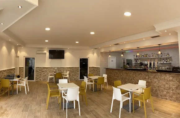 Cafetería Reina Sofía