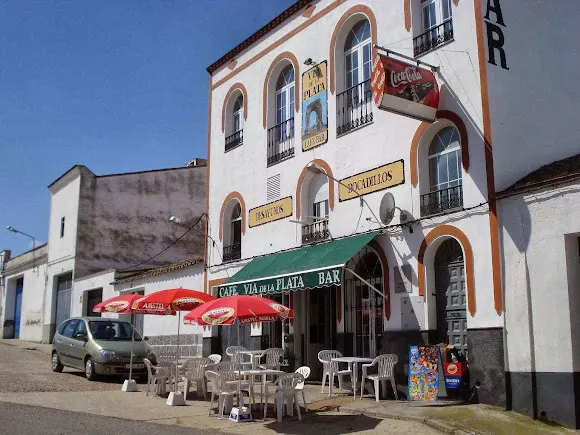 Café Bar " Via de la Plata " - Fuente de Cantos