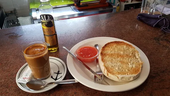 Café- Bar Torres