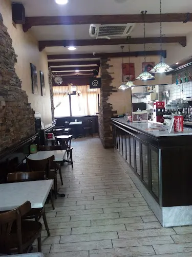 Cesar Díaz - Cafetería en Santa Coloma de Gramenet