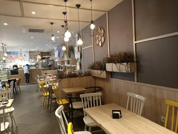 Cafe85°