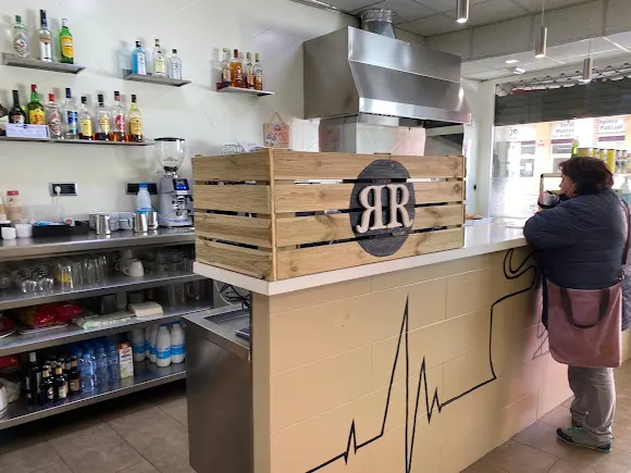 Larroc Bar Cafeteria
