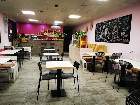 Cafeteria LaLola pink - Martorell