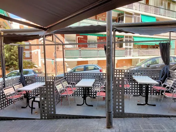 Cafeteria Manu
