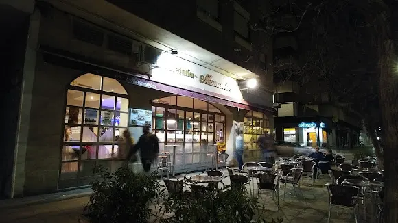 Cafetería Momentos