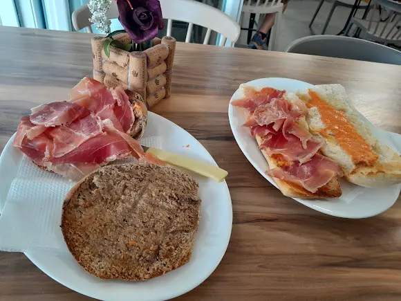 CAFETERIA SAN MIGUEL