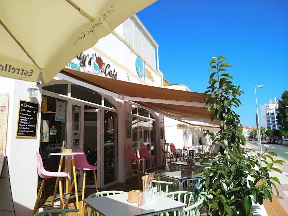 Candy's Café - Cafetería en Rota