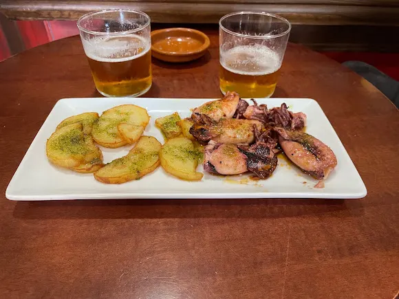 Cafetería Bar Querqus "El Limones"