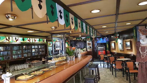Riviera Café - Laredo