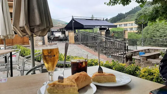 Terraza Café Bierzo - Potes