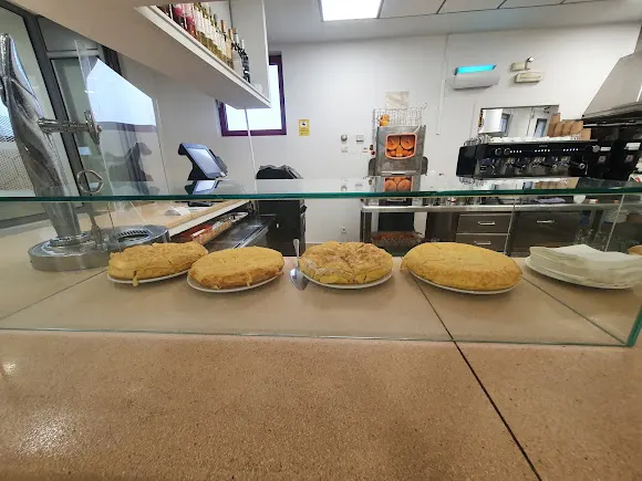 Café Mompia (Clínica) - Camargo