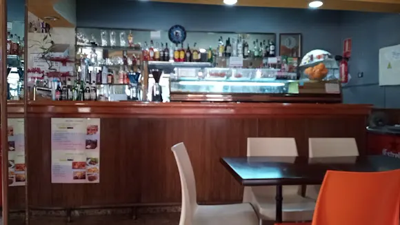 CAFETERÍA LA ENCINA