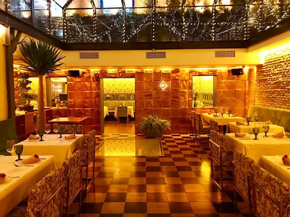 Cafeteria Plaza Guridi