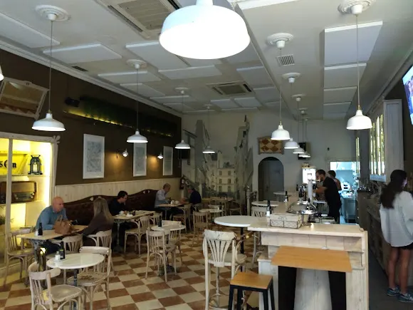 El Café Local