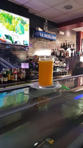 Bar Cafeteria 45