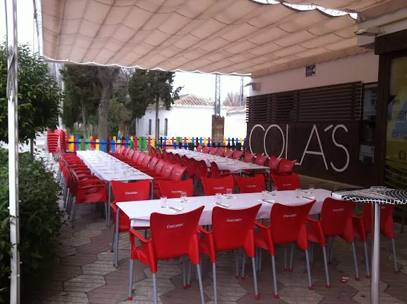 Café Bar COLA’S.