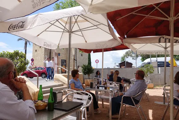Cafetería La Calahorra