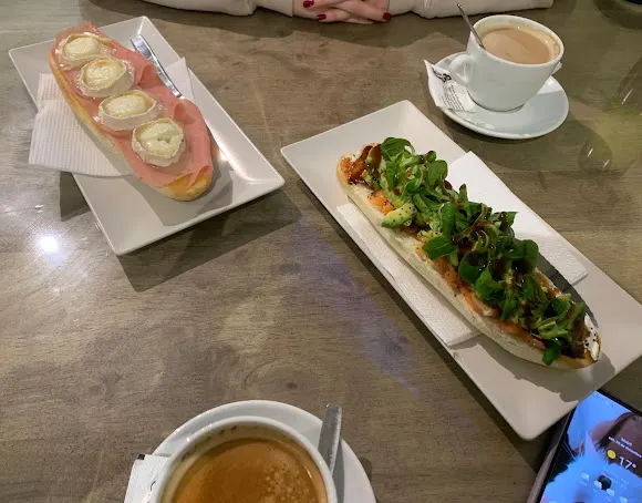 La Croissantería del Postigo