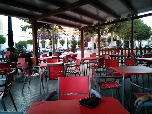 Las Campanas Il - Cafetería en San Clemente