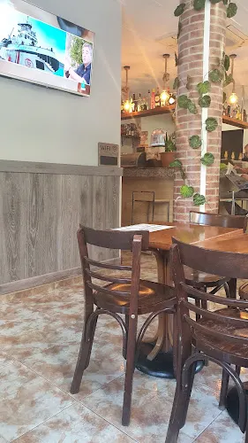 Bar-Cafeteria Alma - Santa Coloma de Farners