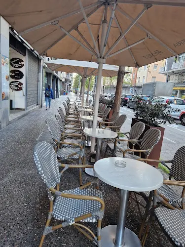 Cafeteria Monet