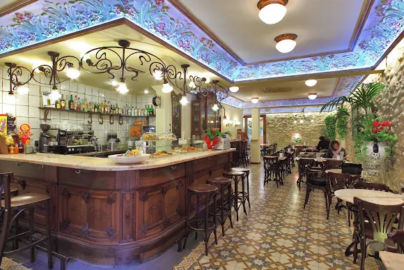 Cafeteria 1900