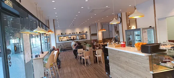 vivari coffee & Bakery - Granollers